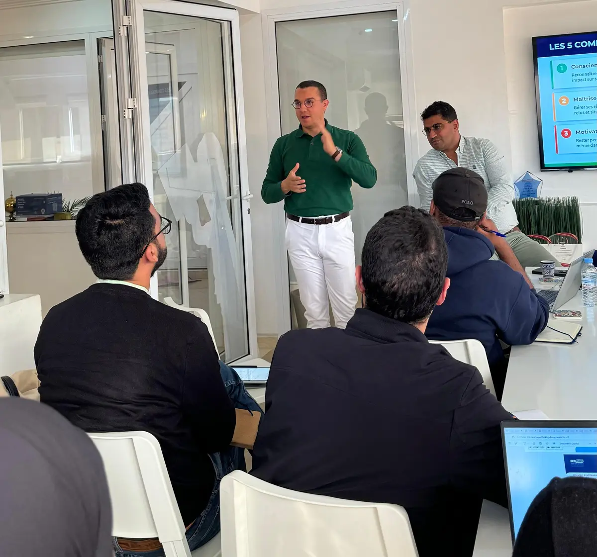 Formation Ecowatt Academy en salle avec formateur